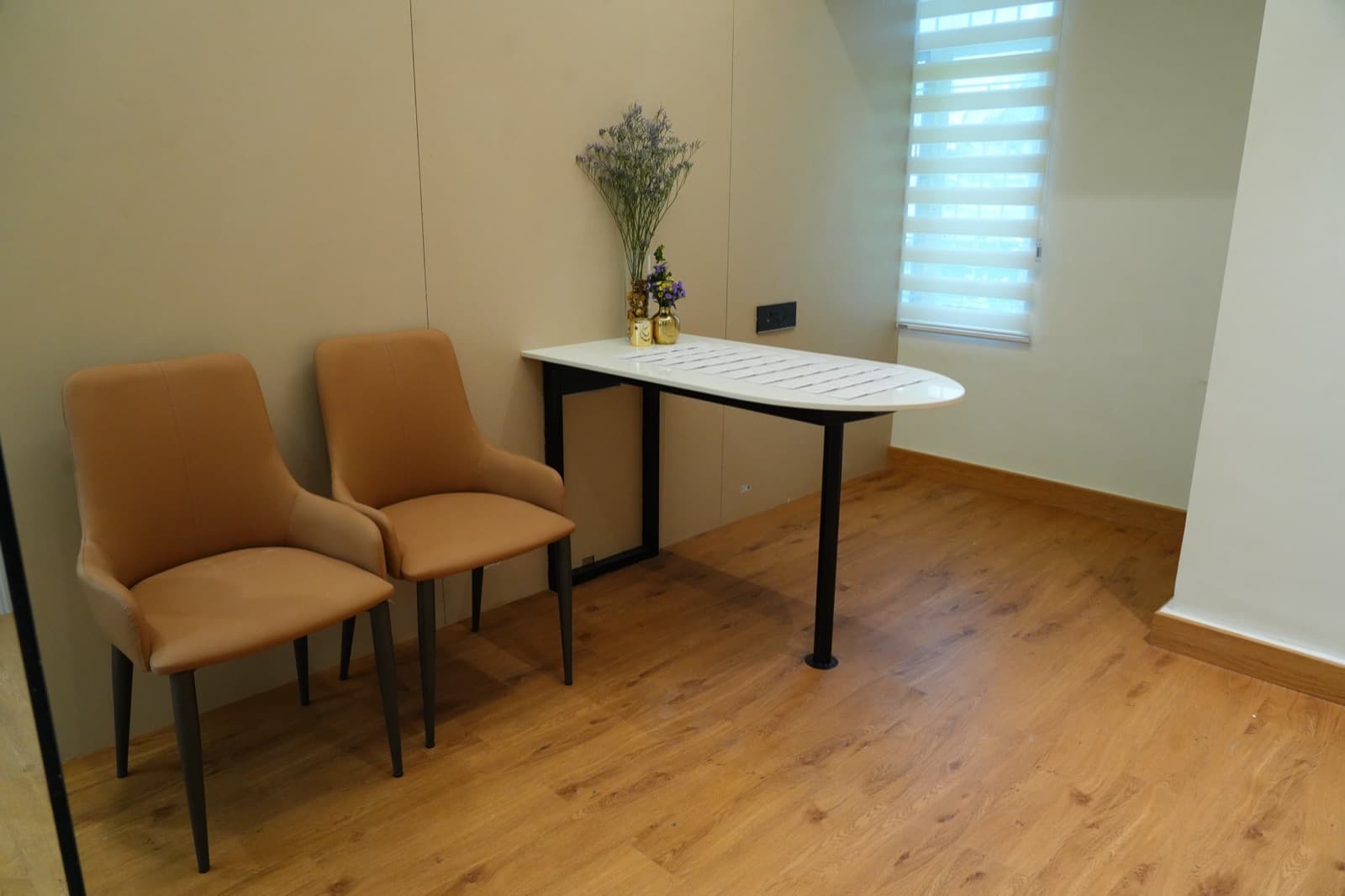 Consultation room at Ethicura Dental, Koramangala